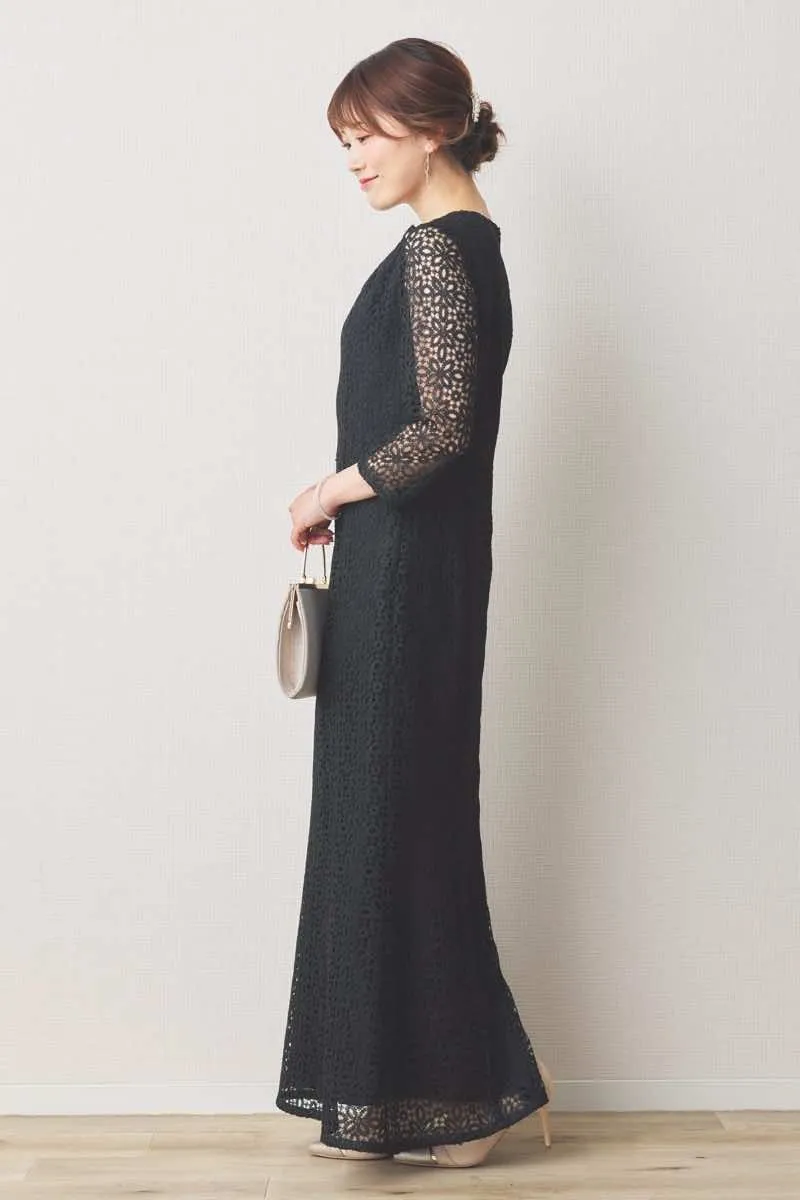 ブラックのラメクロシェレースドレス [ 店頭販売価格 38,500円 ]