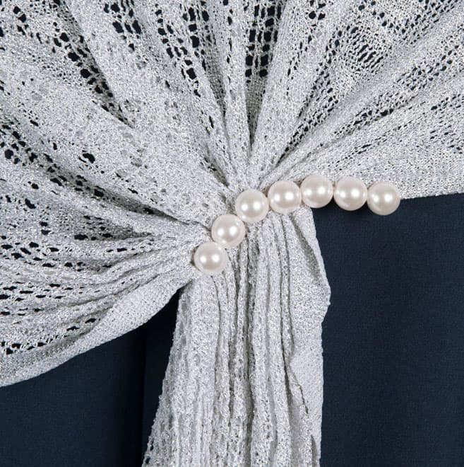 シルバーレースのストール(ホック付)