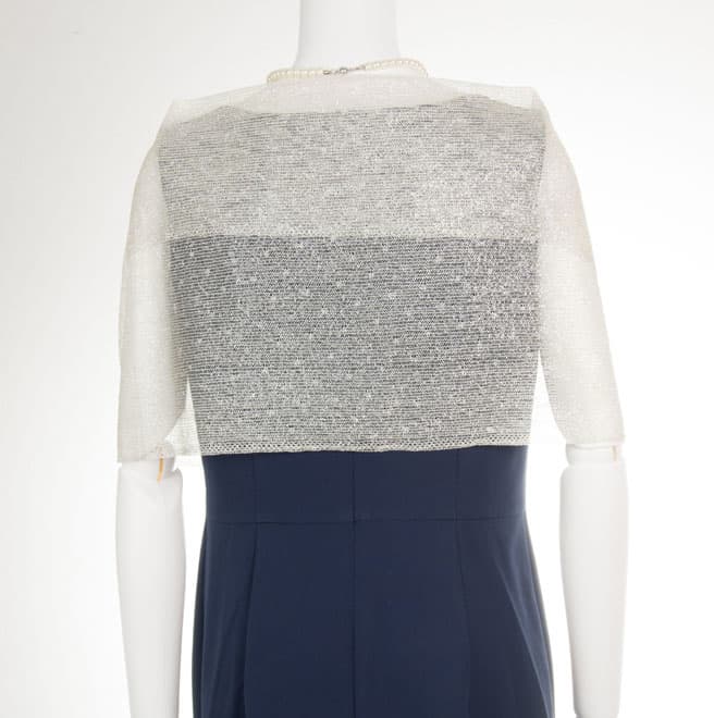 ゴールドのラメ入りストール