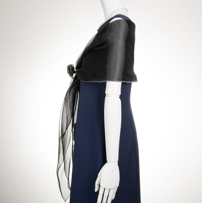 ブラックオーガンジーのストール(コサージュ付)