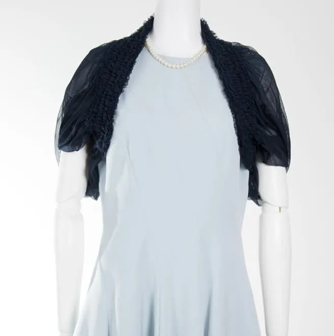 ネイビーチュールの半袖ボレロ