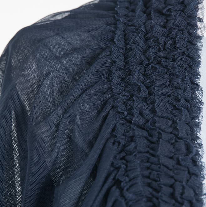 ネイビーチュールの半袖ボレロ