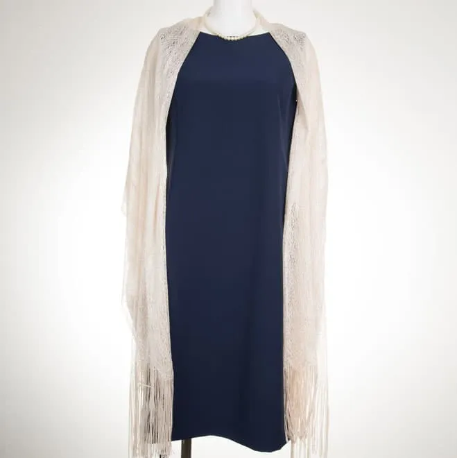 ベージュレースのロングストール