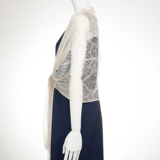 ベージュレースのロングストール