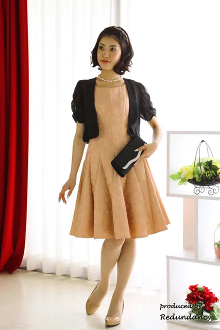 ブラックのジャケット風シフォンボレロ