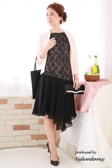 ピンクベージュの七分袖ボレロ