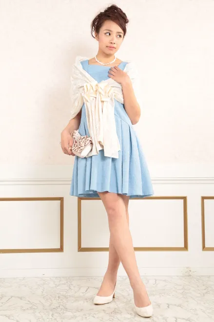 ベージュのレースストール(ホック付)