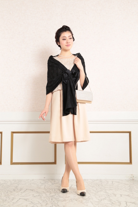 ブラックのレースストール(リボン付)