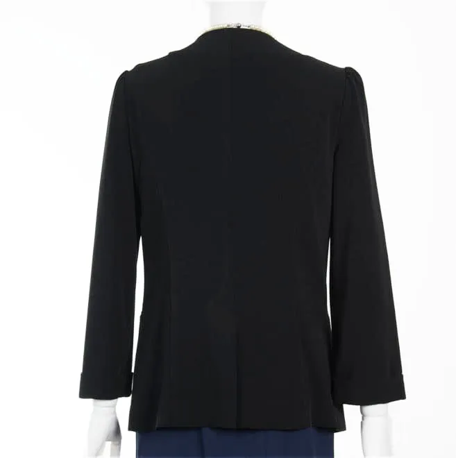 ブラックの前下がり長袖ジャケット