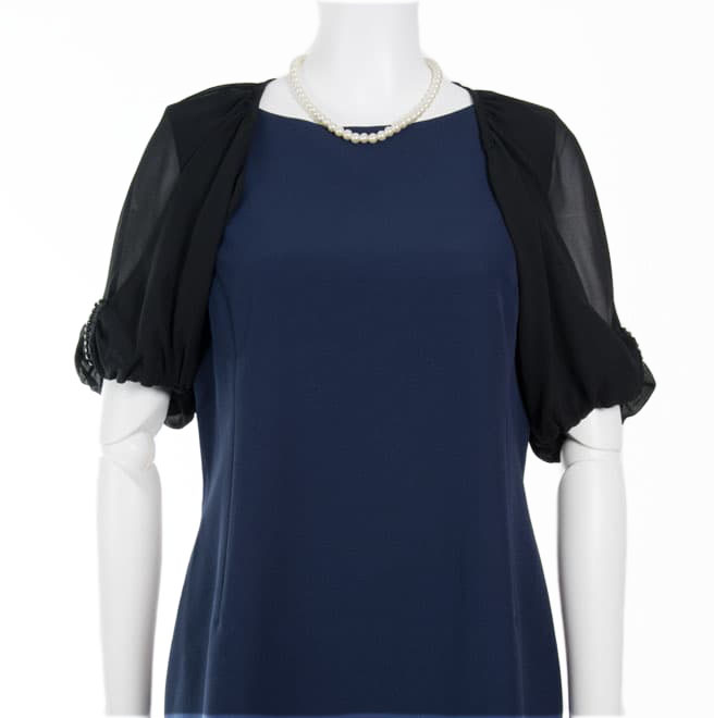 ブラックの袖ラインストーンボレロ