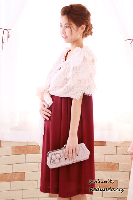 ピンクベージュのもこもこレースストール