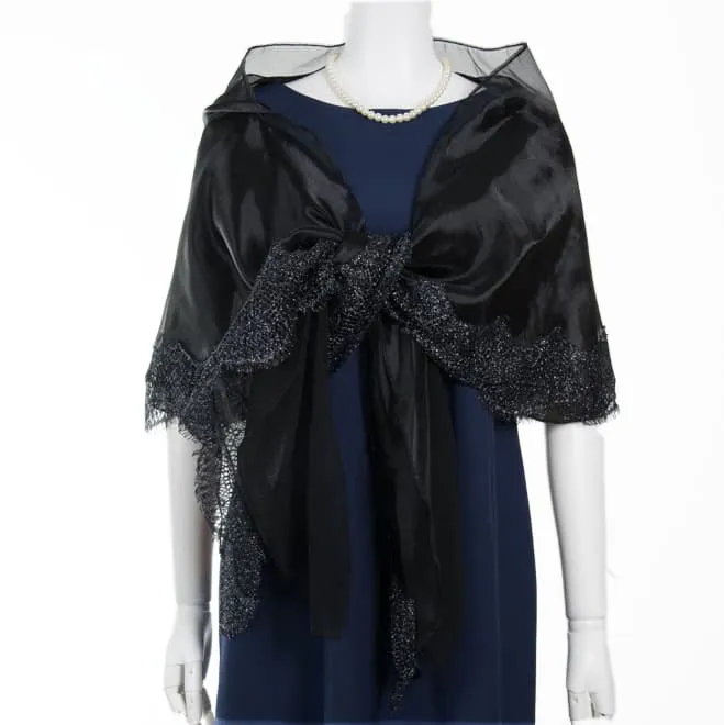 ブラックの袖付きオーガンジーストール