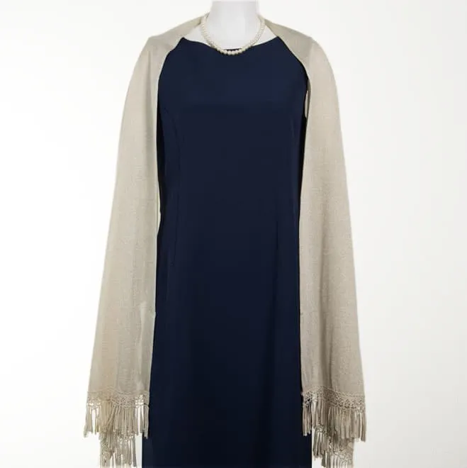 ゴールドのフリンジストール