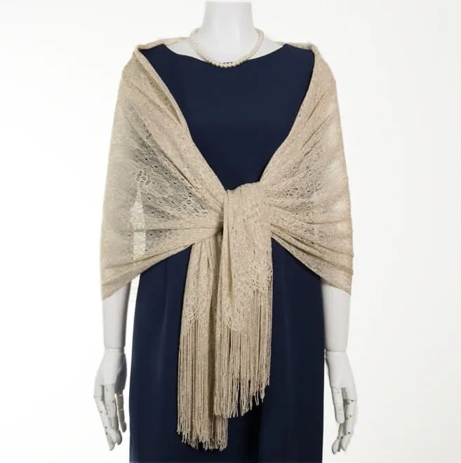 ゴールドのラメレースストール