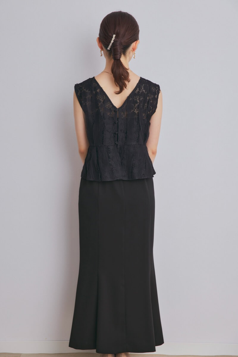 ブラックのペプラムブラウスドレスコーディネートセット