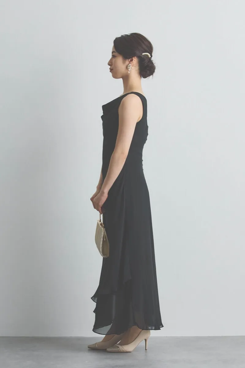 ブラックのシフォンドレープロングドレス [ 店頭販売価格 37,000円 ]