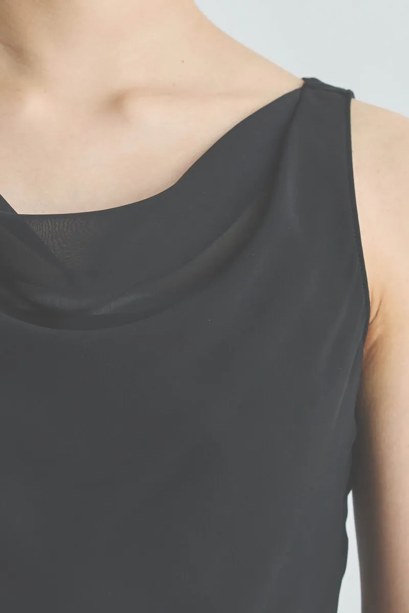 ブラックのシフォンドレープロングドレス [ 店頭販売価格 37,000円 ]