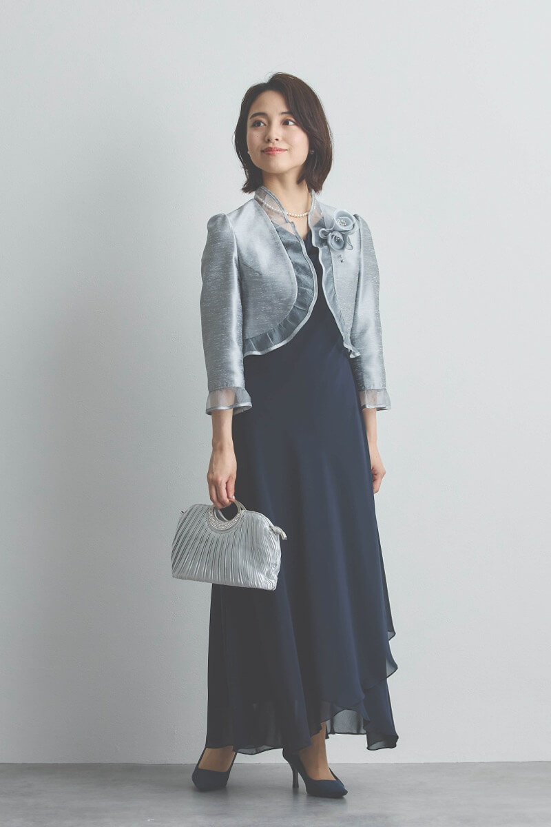 ネイビーのシフォンドレープロングドレス [ 店頭販売価格 42,900円 ]