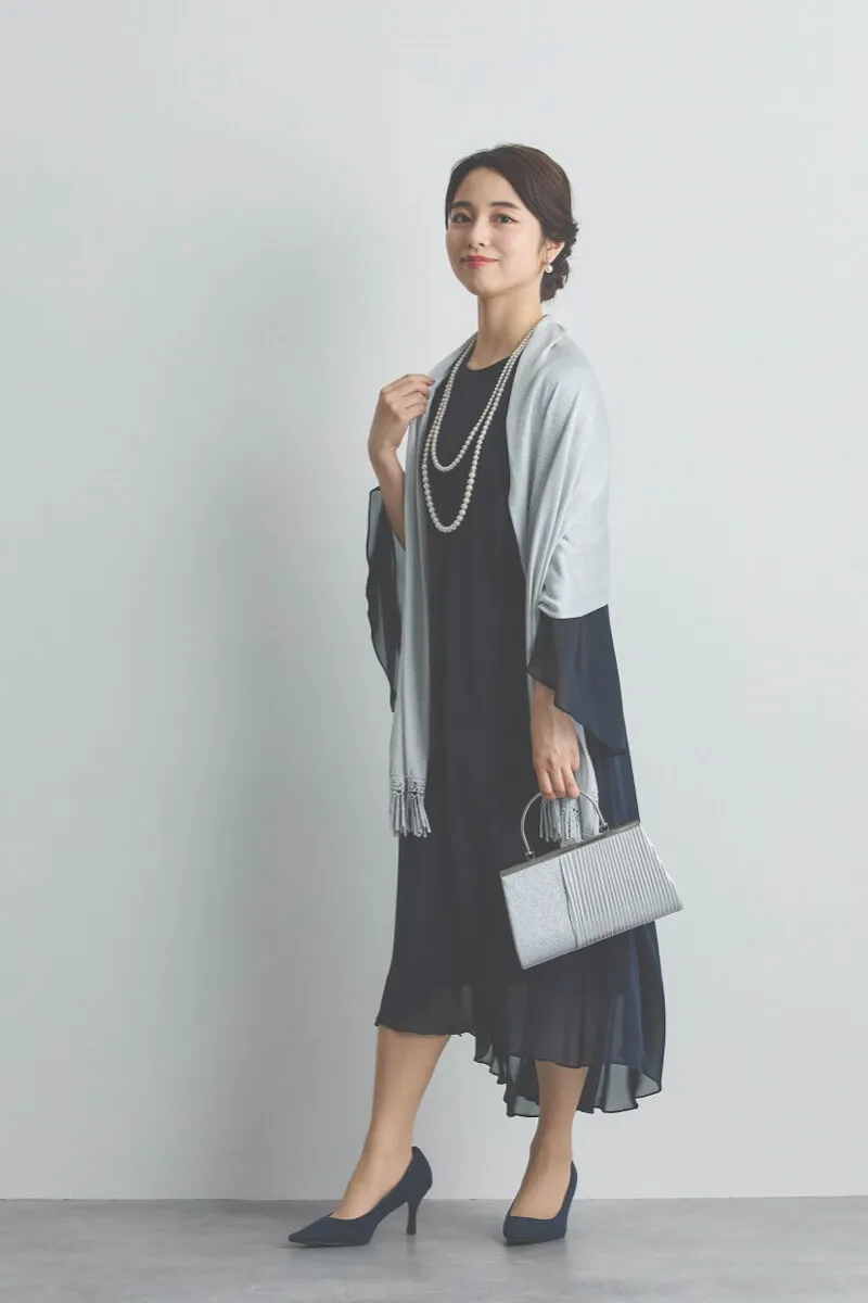 ネイビーのアシンメトリーシフォンドレス [ 店頭販売価格 49,500円 ]