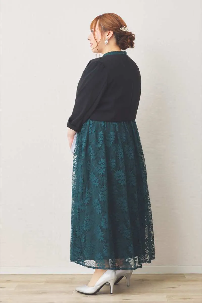 グリーンのフラワーレースハイネックドレス