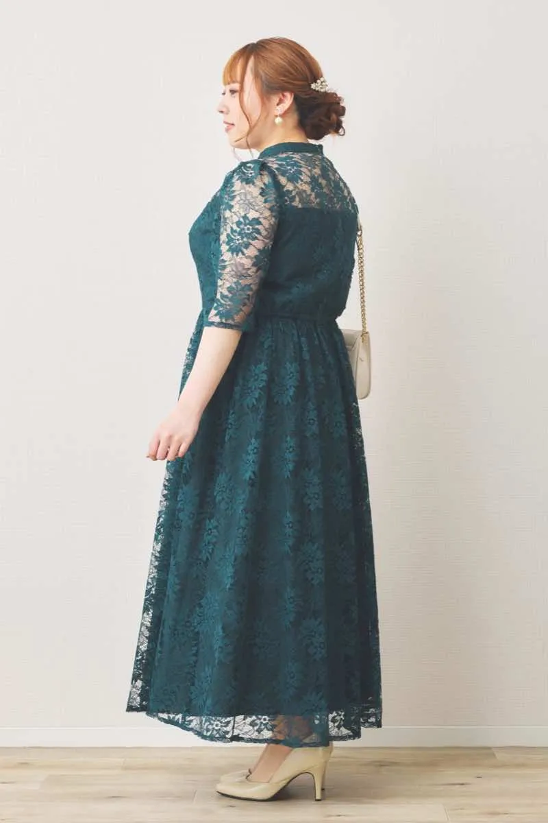 グリーンのフラワーレースハイネックドレス