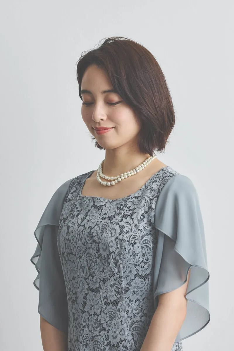 ブルーグレーのシフォンスリーブIラインドレス [ 店頭販売価格 39,600円 ]