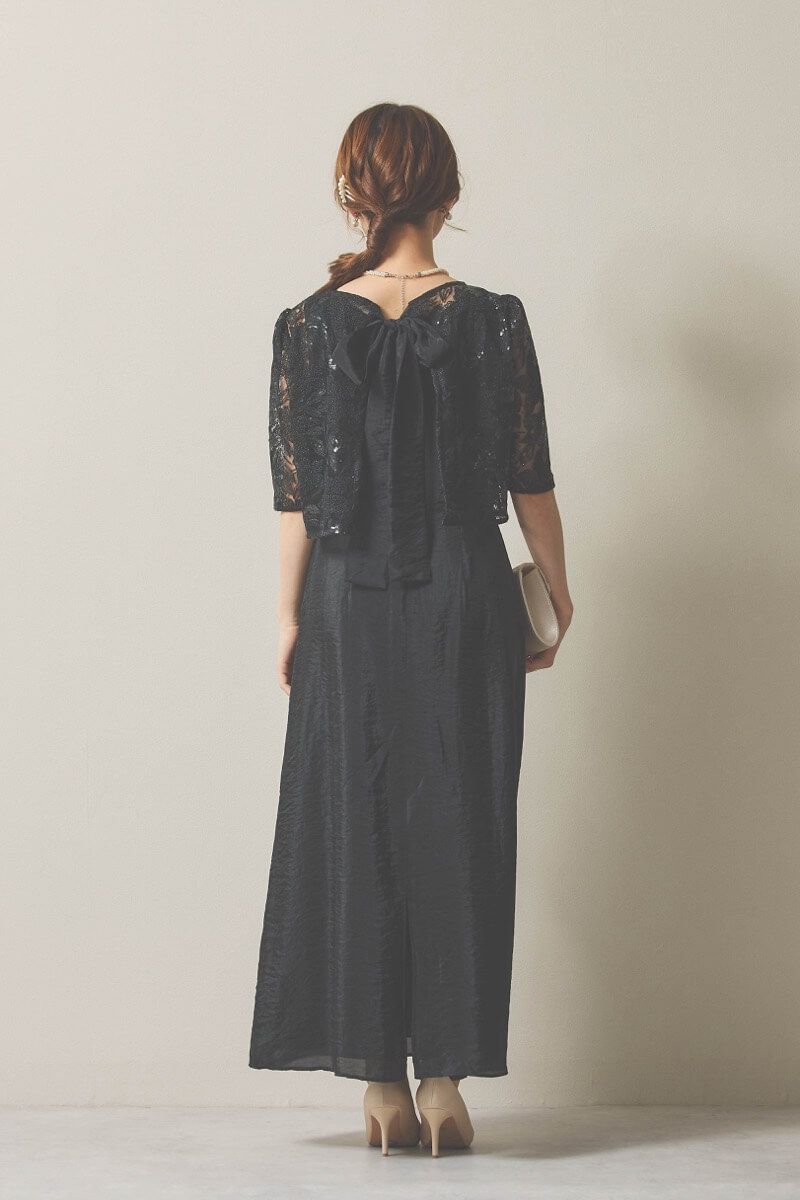 ブラックのシャイニートップスサテンドレス [ 店頭販売価格 38,500円 ]