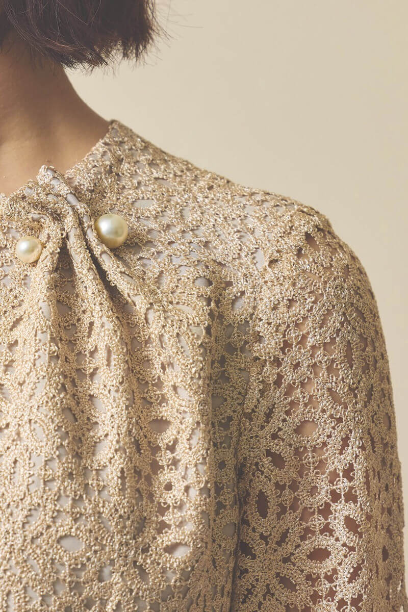 ゴールドのラメクロシェレースドレス [ 店頭販売価格 38,500円 ]