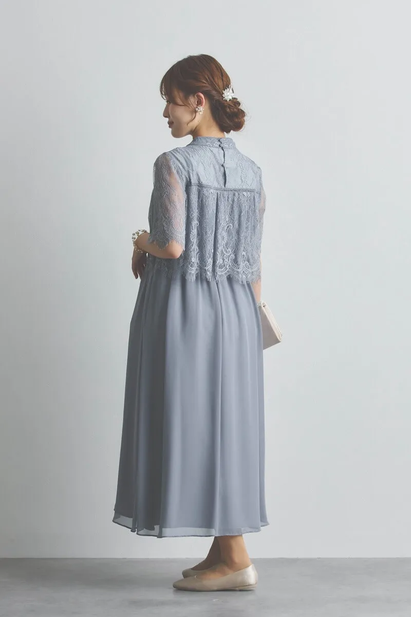 ブルーグレーの授乳口付きハイネックレースドレス