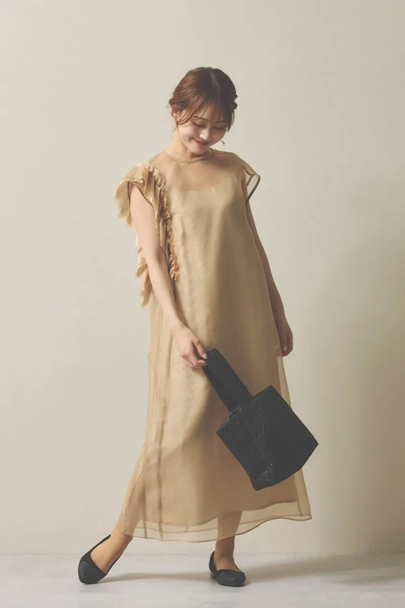 ベージュのアシメフリルオーガンジードレス