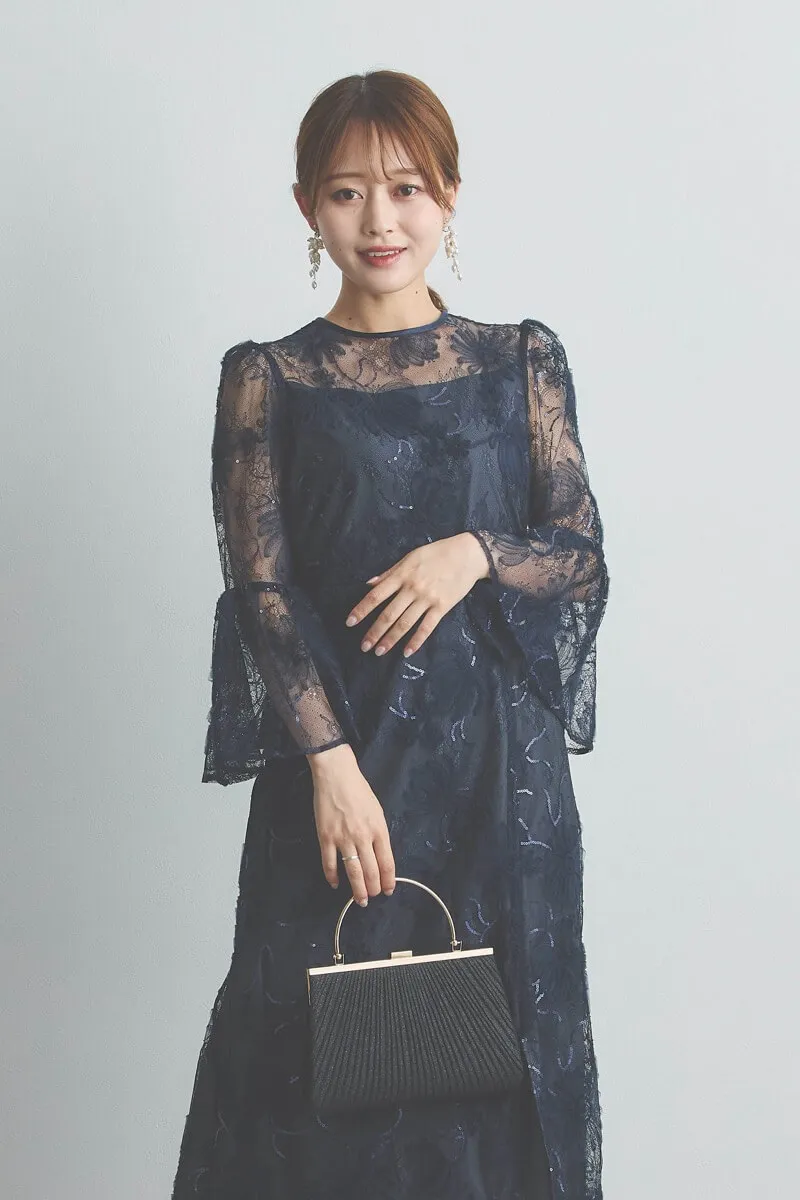 ネイビーのスパンコール刺繍Iラインドレス