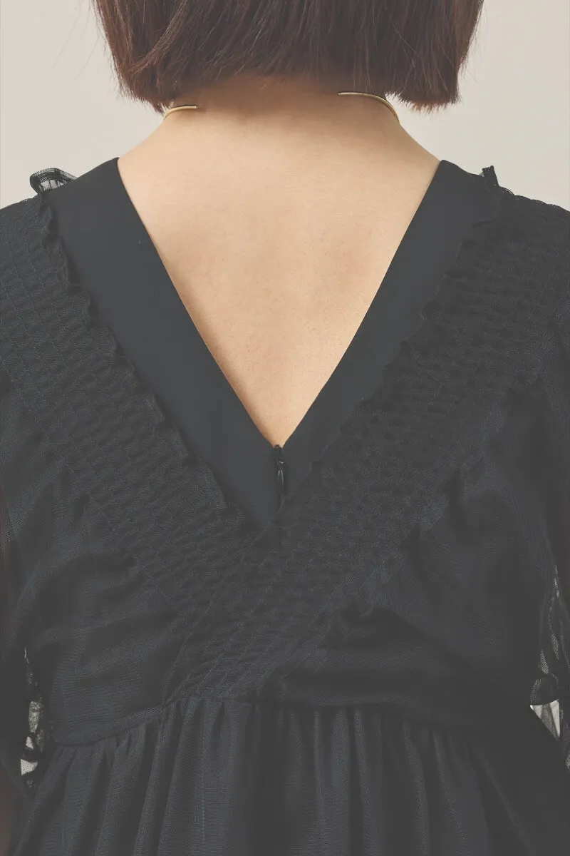 ブラックのチュールブラウス付きオールインワンドレス