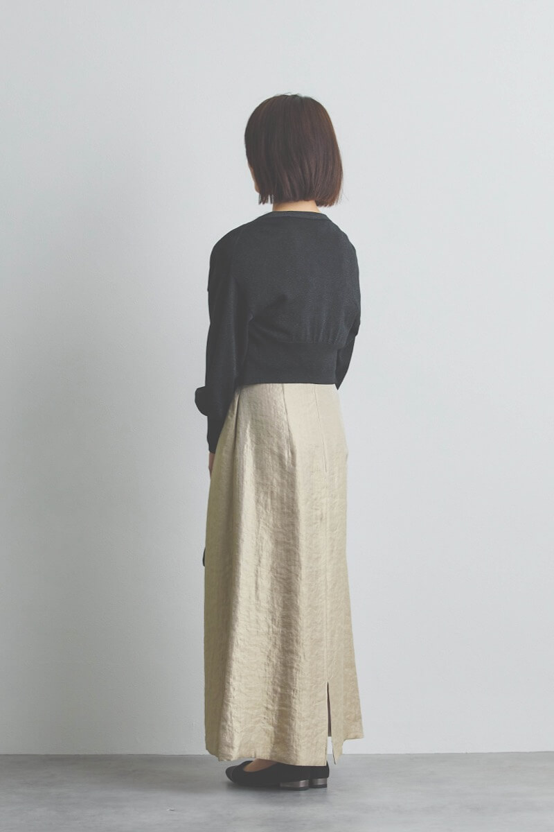 ベージュのボリュームチュールブラウスセットドレス