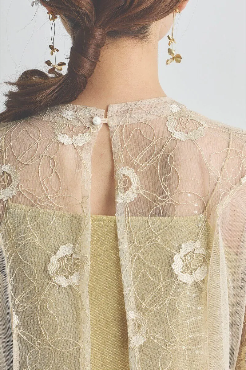 イエローのシャイニーコードレースドレス