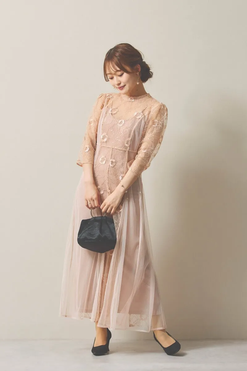 オレンジのシャイニーコードレースドレス