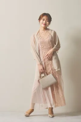 ストール正面全身