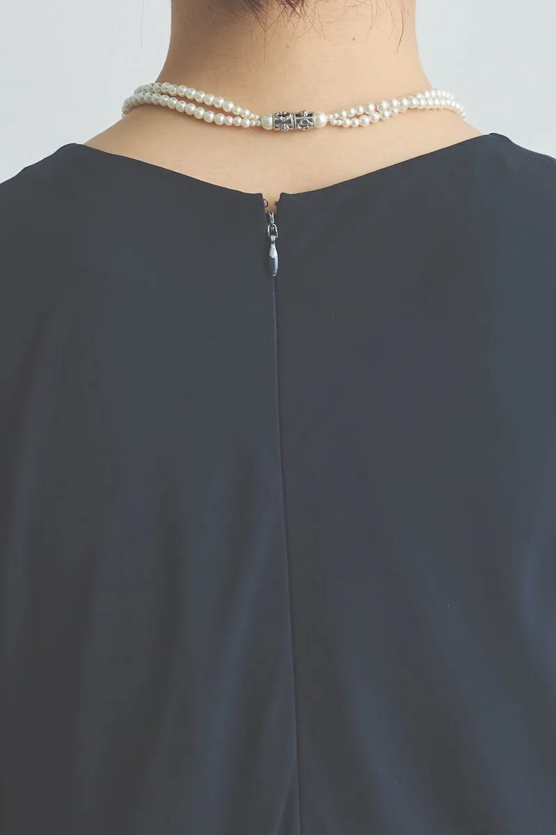 ネイビーのアシンメトリーシフォンドレス [ 店頭販売価格 55,000円 ]