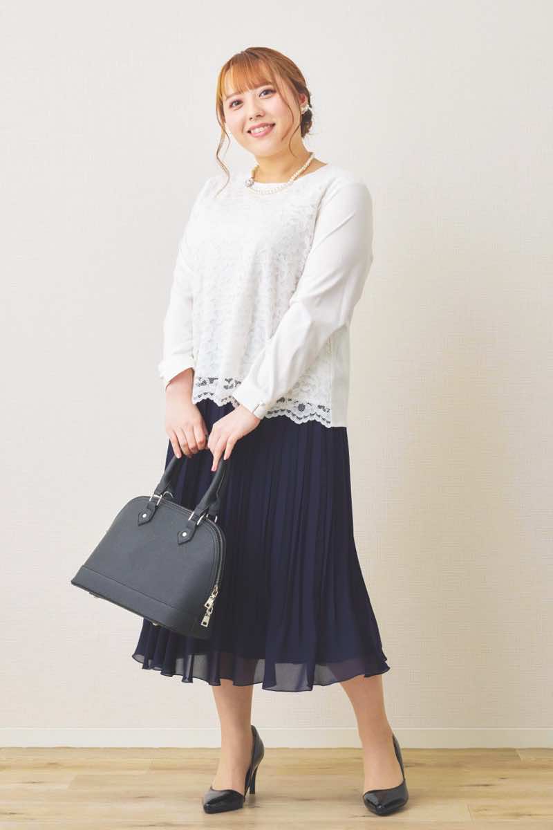 ブラックのレースコンビプリーツセレモニースーツセット