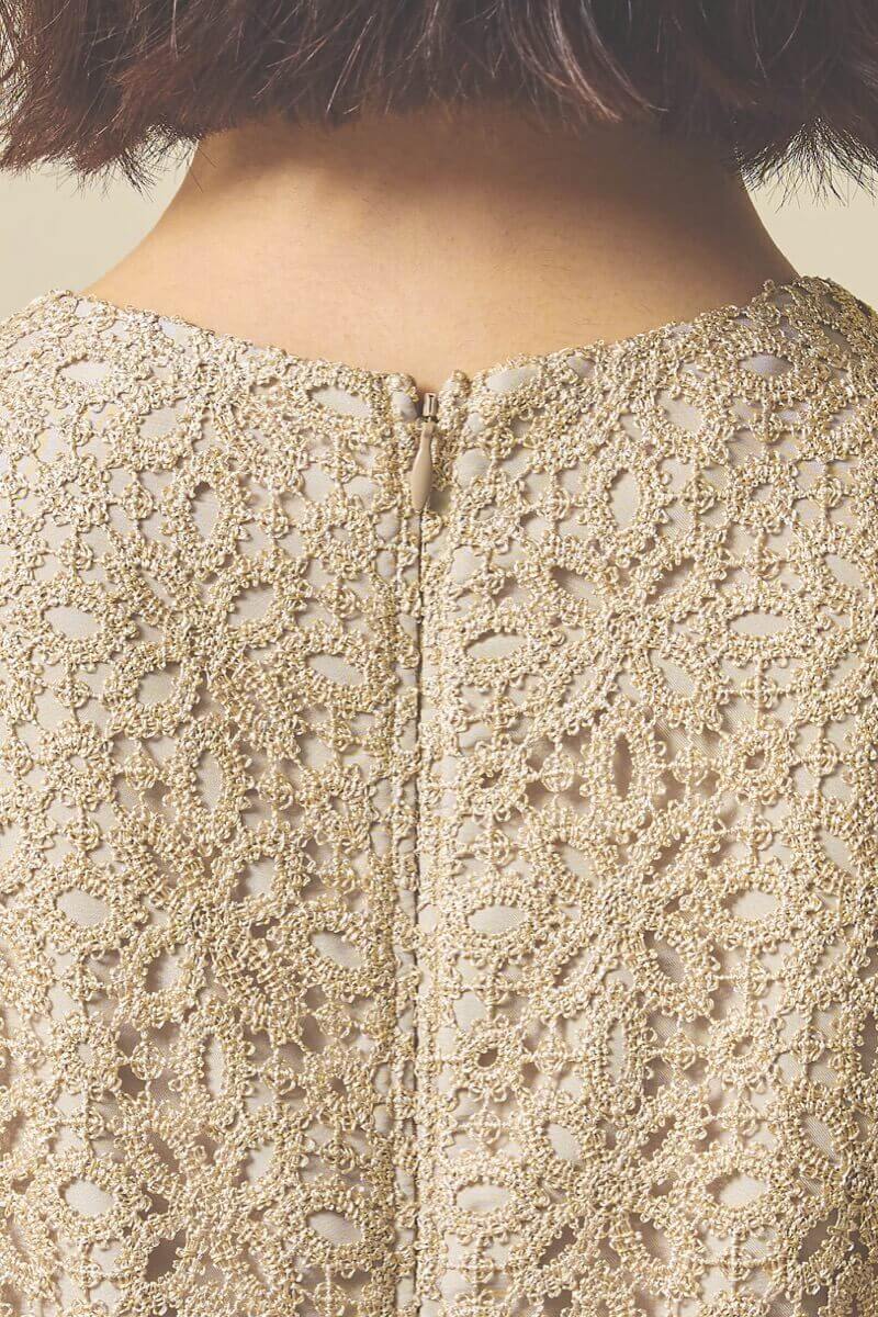 ゴールドのラメクロシェレースドレス [ 店頭販売価格 38,500円 ]