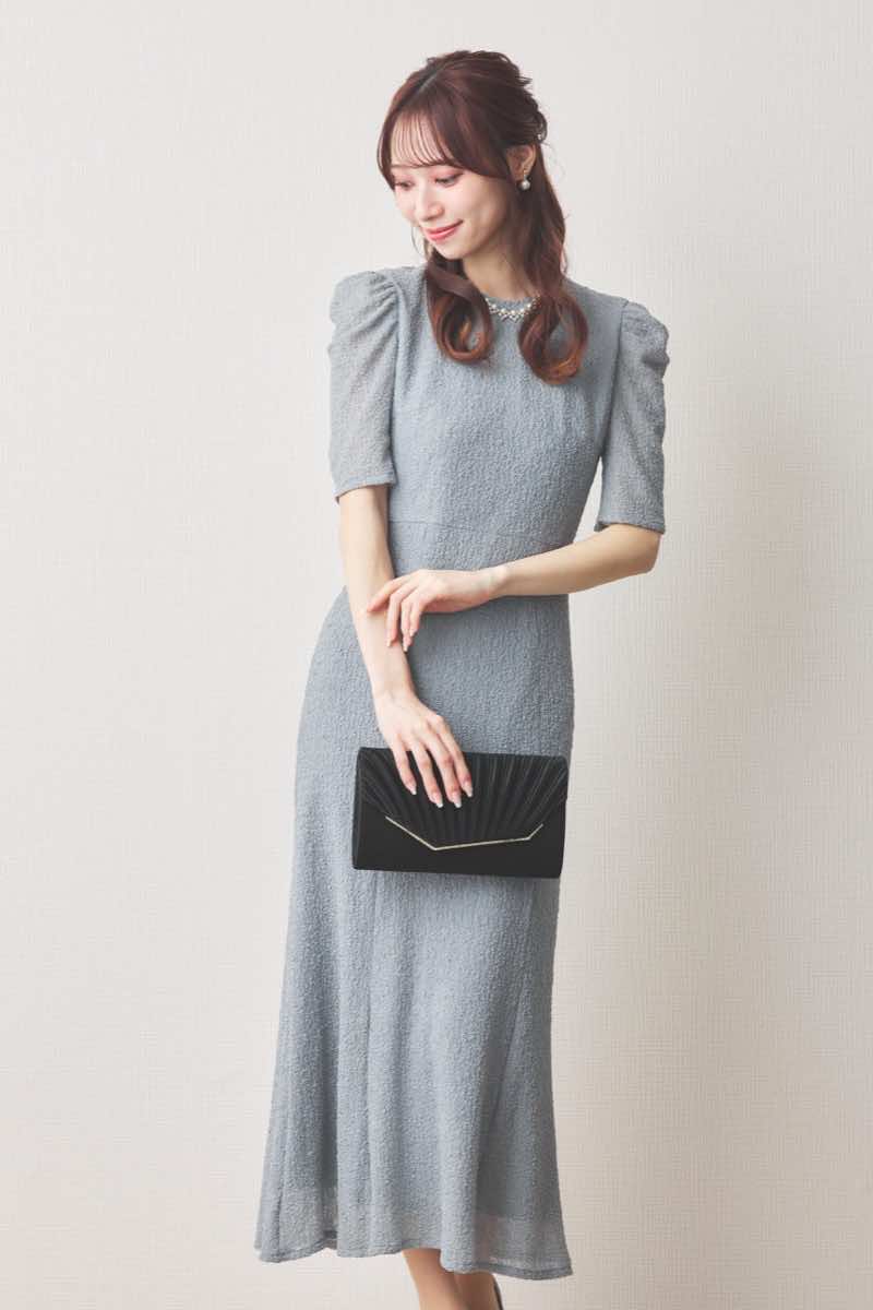 ブルーのシュリンクレースマーメイドワンピース