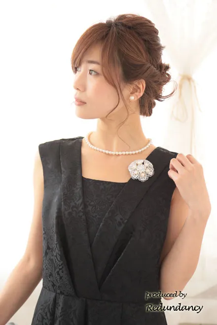 ブラックの織柄フォーマルロングドレス