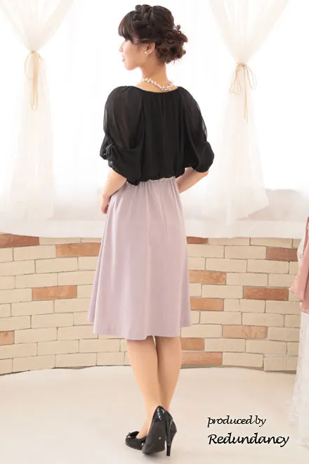 ラベンダーのビーズ付きウエストリボンVネックドレス