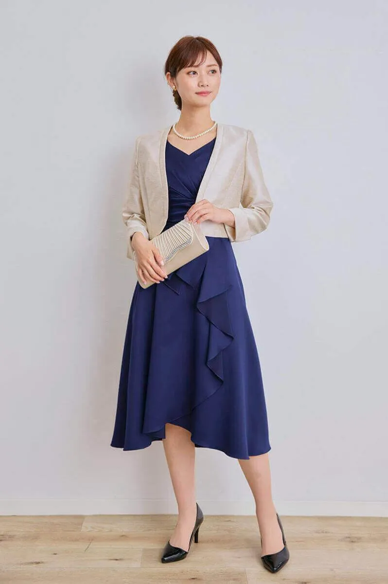 ネイビーのドレープスカートサテンドレス