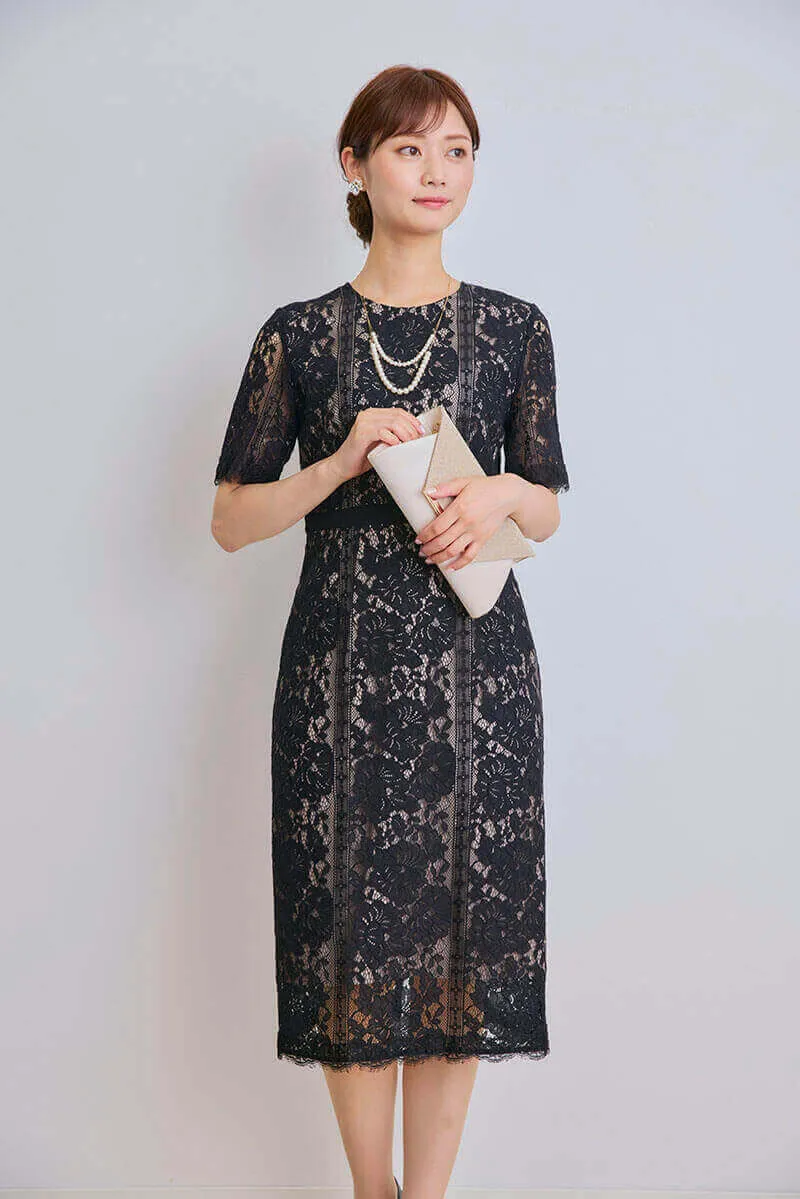 ブラックのパネルレースIラインドレス