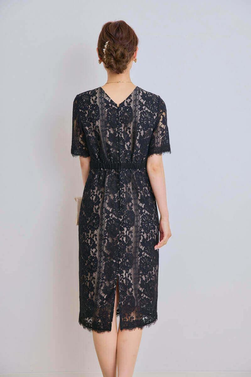 ブラックのパネルレースIラインドレス