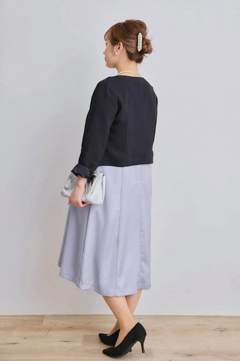 ブルーのマットサテンAラインドレス