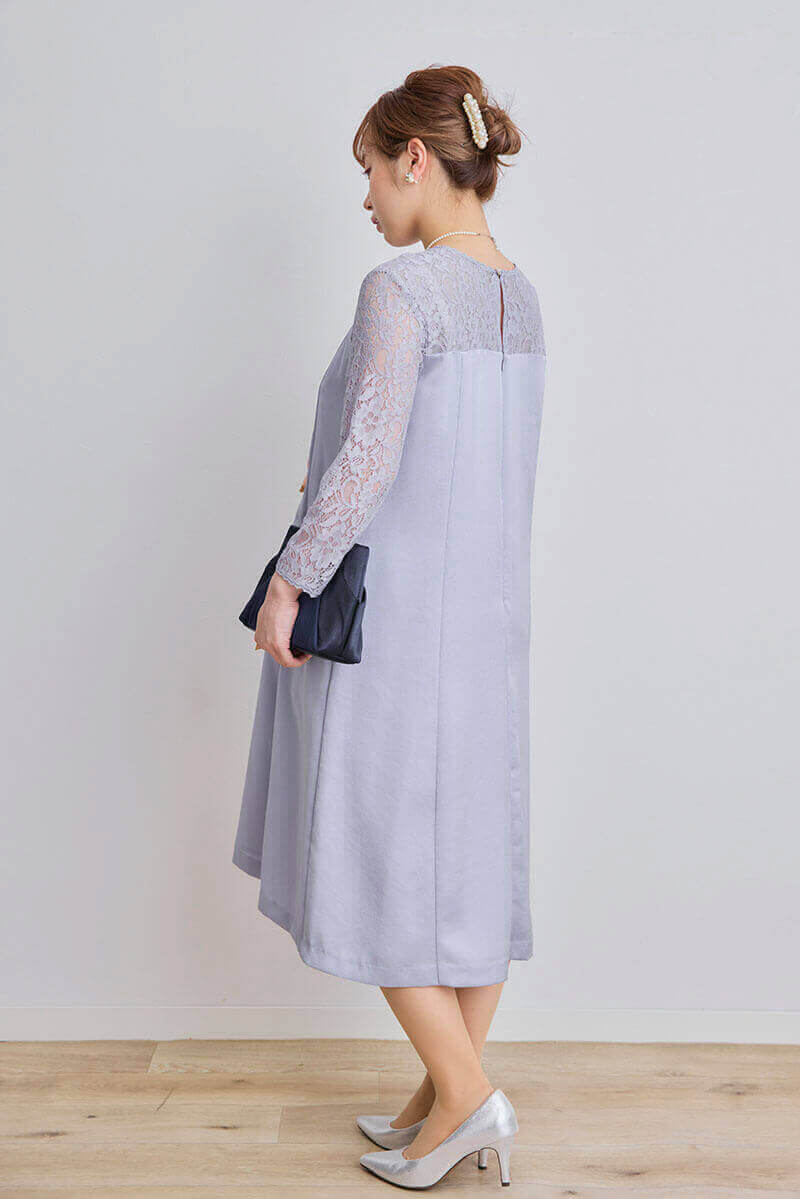 ブルーのマットサテンAラインドレス