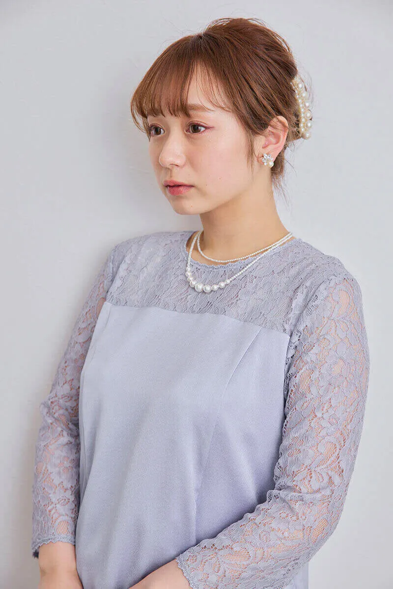 ブルーのマットサテンAラインドレス