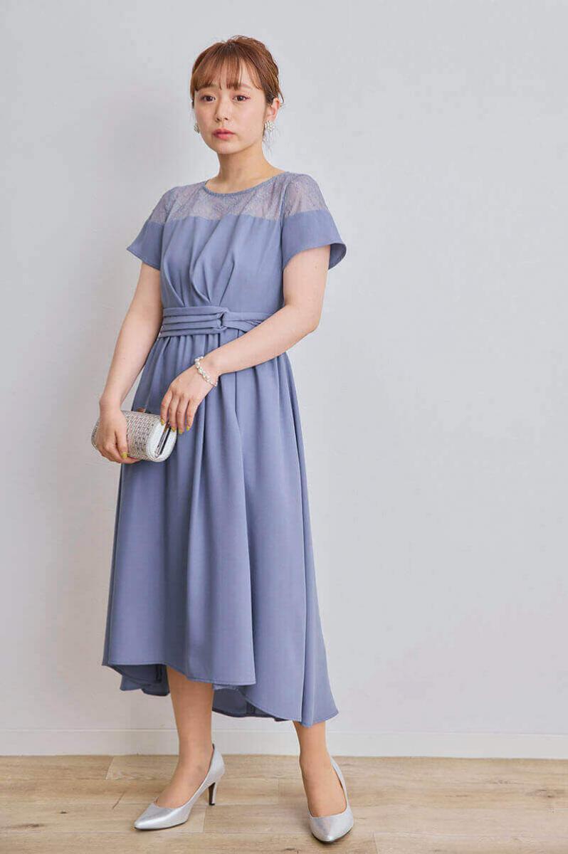 ライトブルーのレース切替フレアドレス