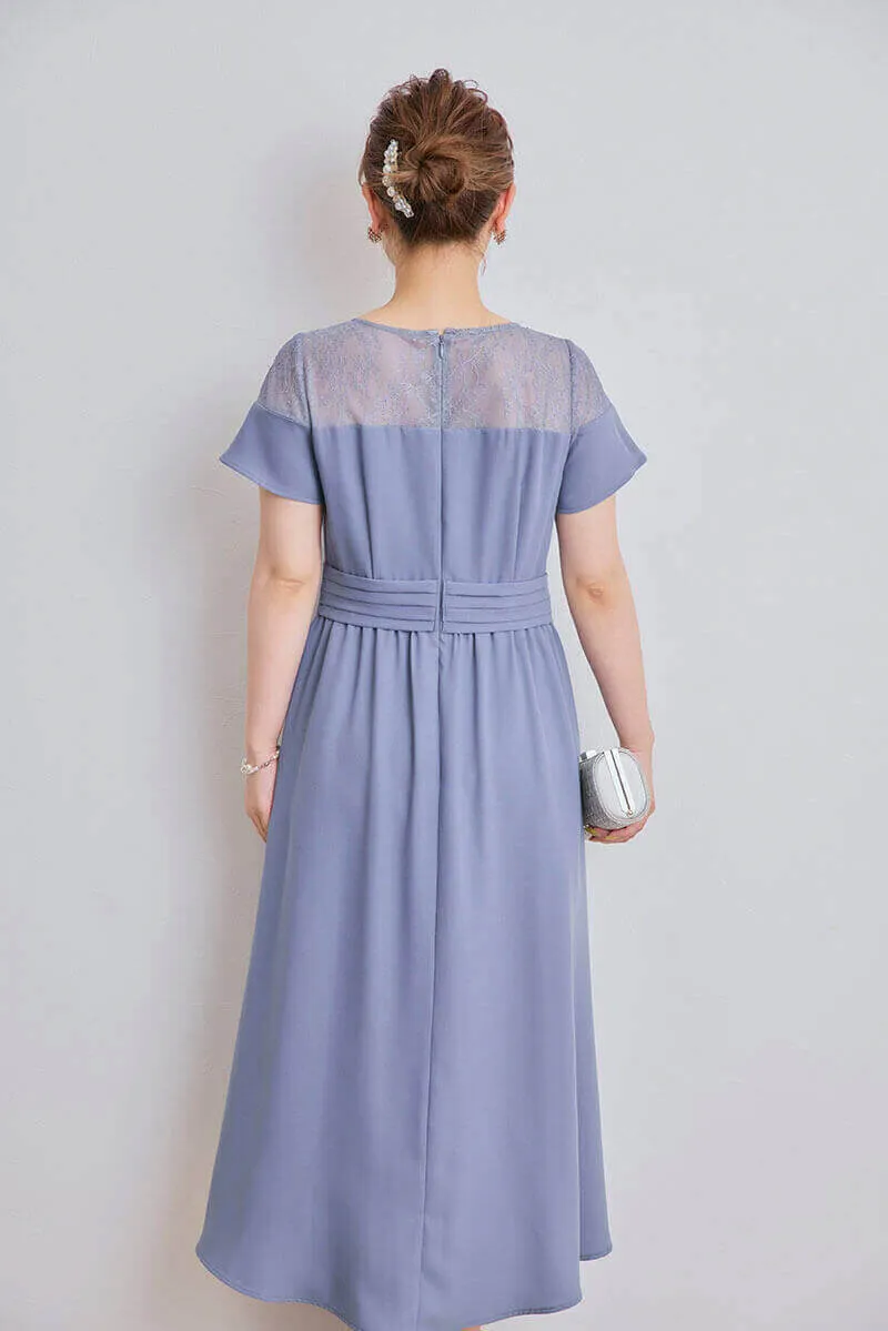 ライトブルーのレース切替フレアドレス